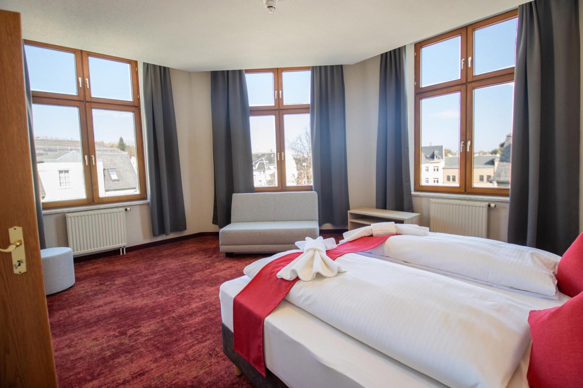 Hotel Lengenfelder Hof Lengenfeld  Ngoại thất bức ảnh