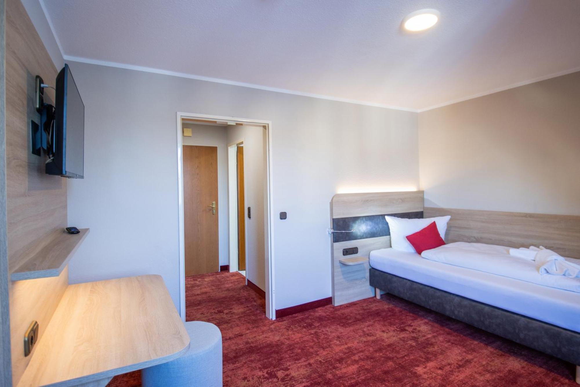 Hotel Lengenfelder Hof Lengenfeld  Ngoại thất bức ảnh