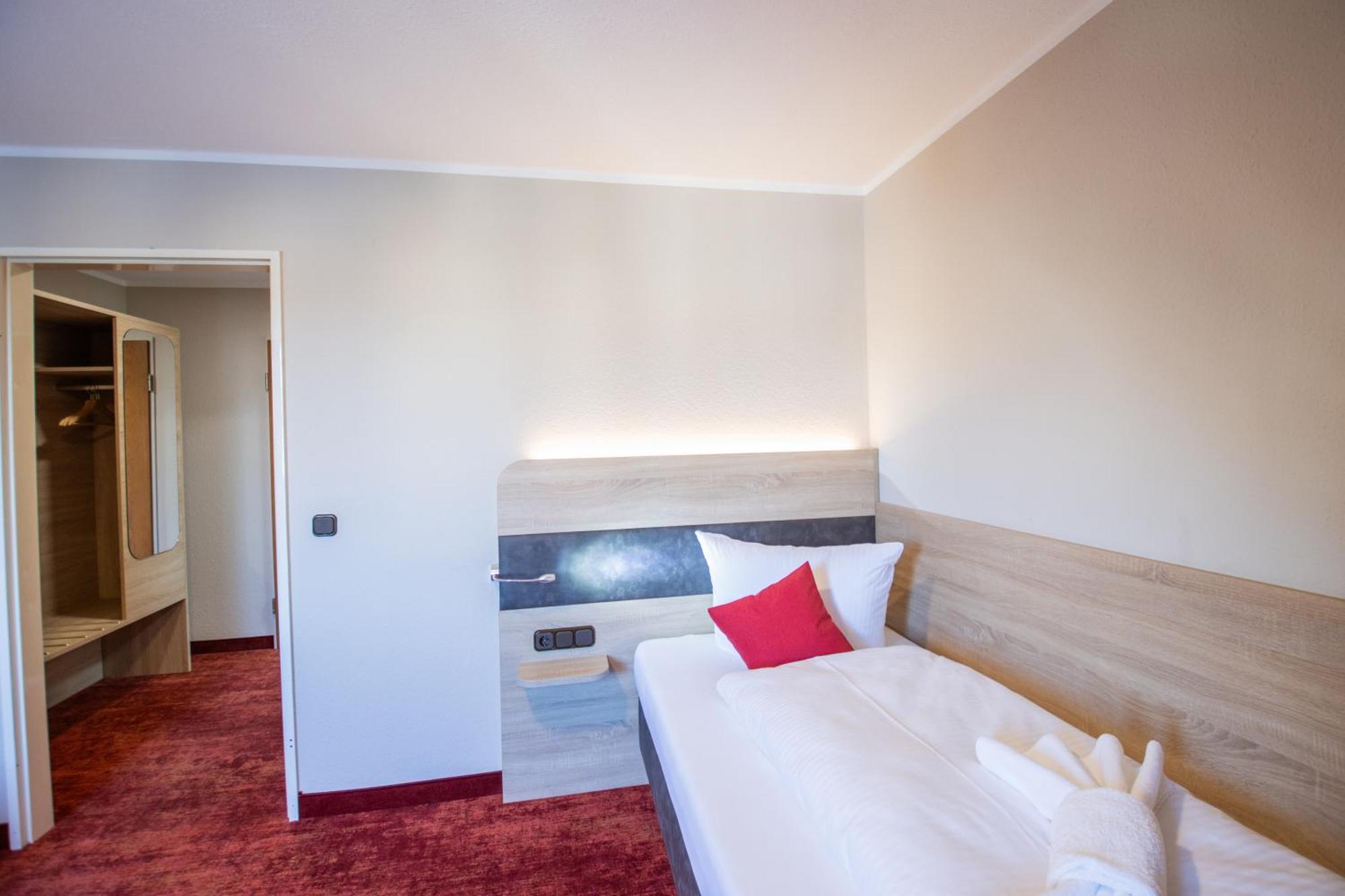 Hotel Lengenfelder Hof Lengenfeld  Ngoại thất bức ảnh