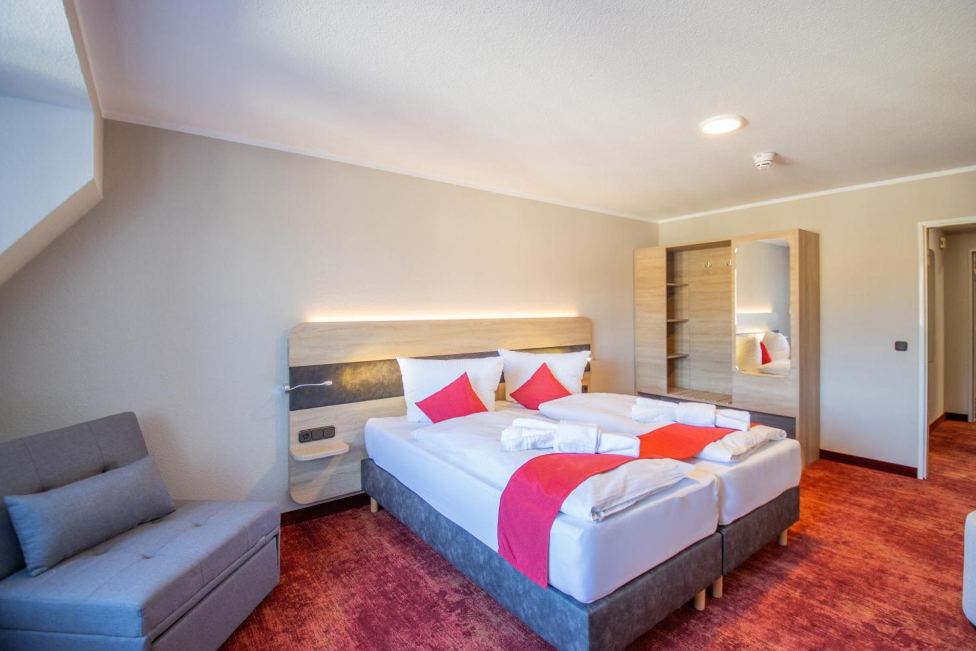 Hotel Lengenfelder Hof Lengenfeld  Ngoại thất bức ảnh