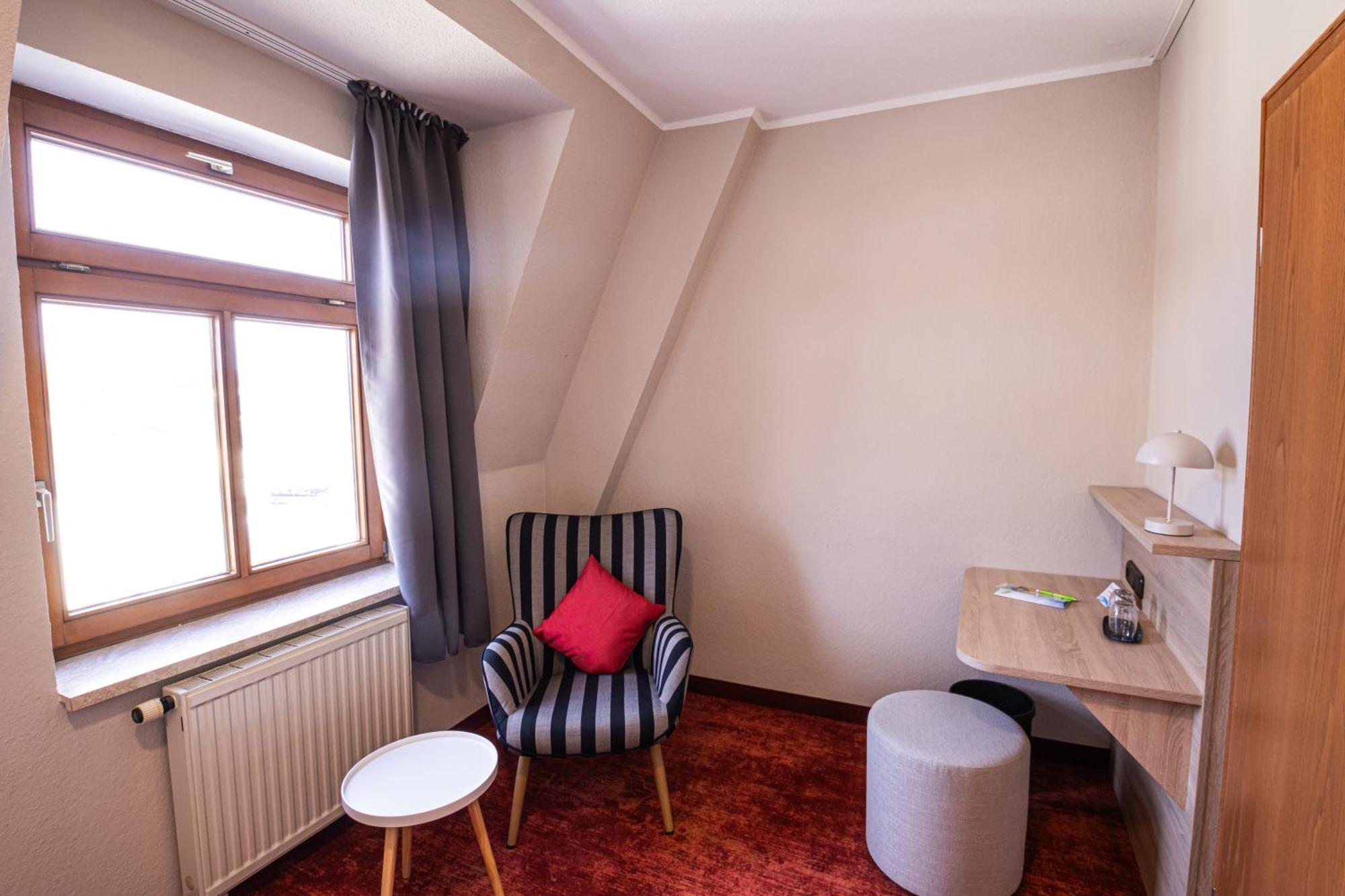 Hotel Lengenfelder Hof Lengenfeld  Ngoại thất bức ảnh