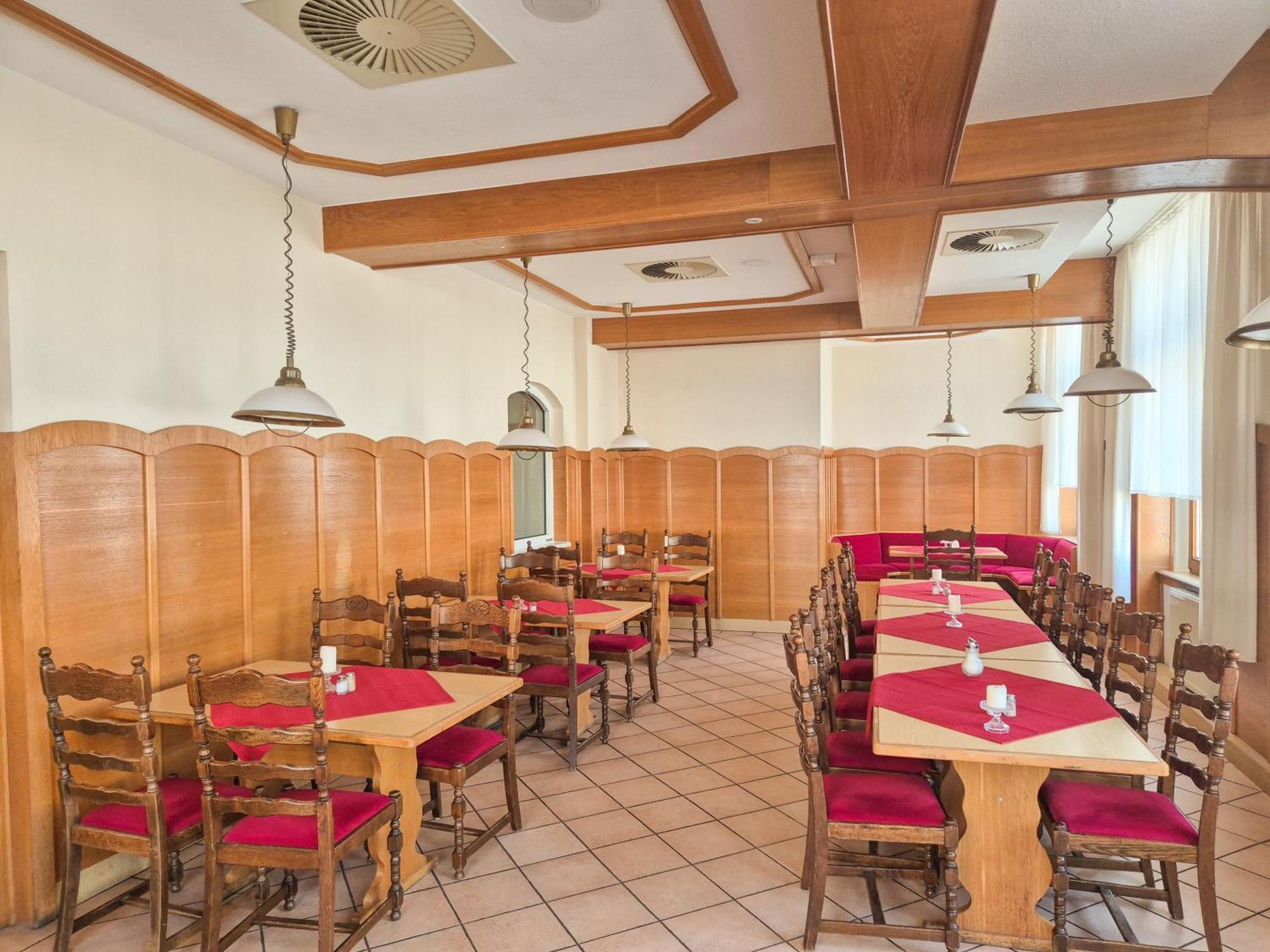 Hotel Lengenfelder Hof Lengenfeld  Ngoại thất bức ảnh