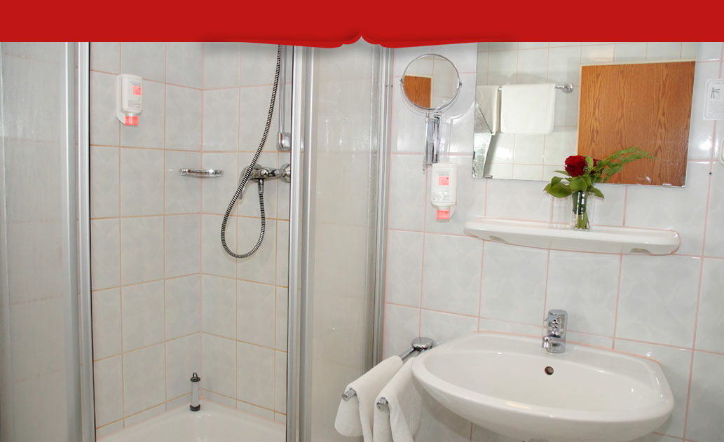 Hotel Lengenfelder Hof Lengenfeld  Ngoại thất bức ảnh